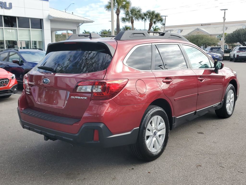 Used 2019 Subaru Outback 2.5i Premium image 5