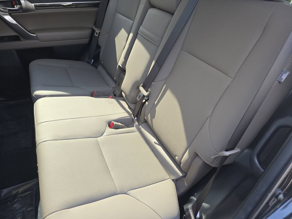 Certified 2023 Lexus GX 460 Premium w/ Premium Package AWD/4WD image 20