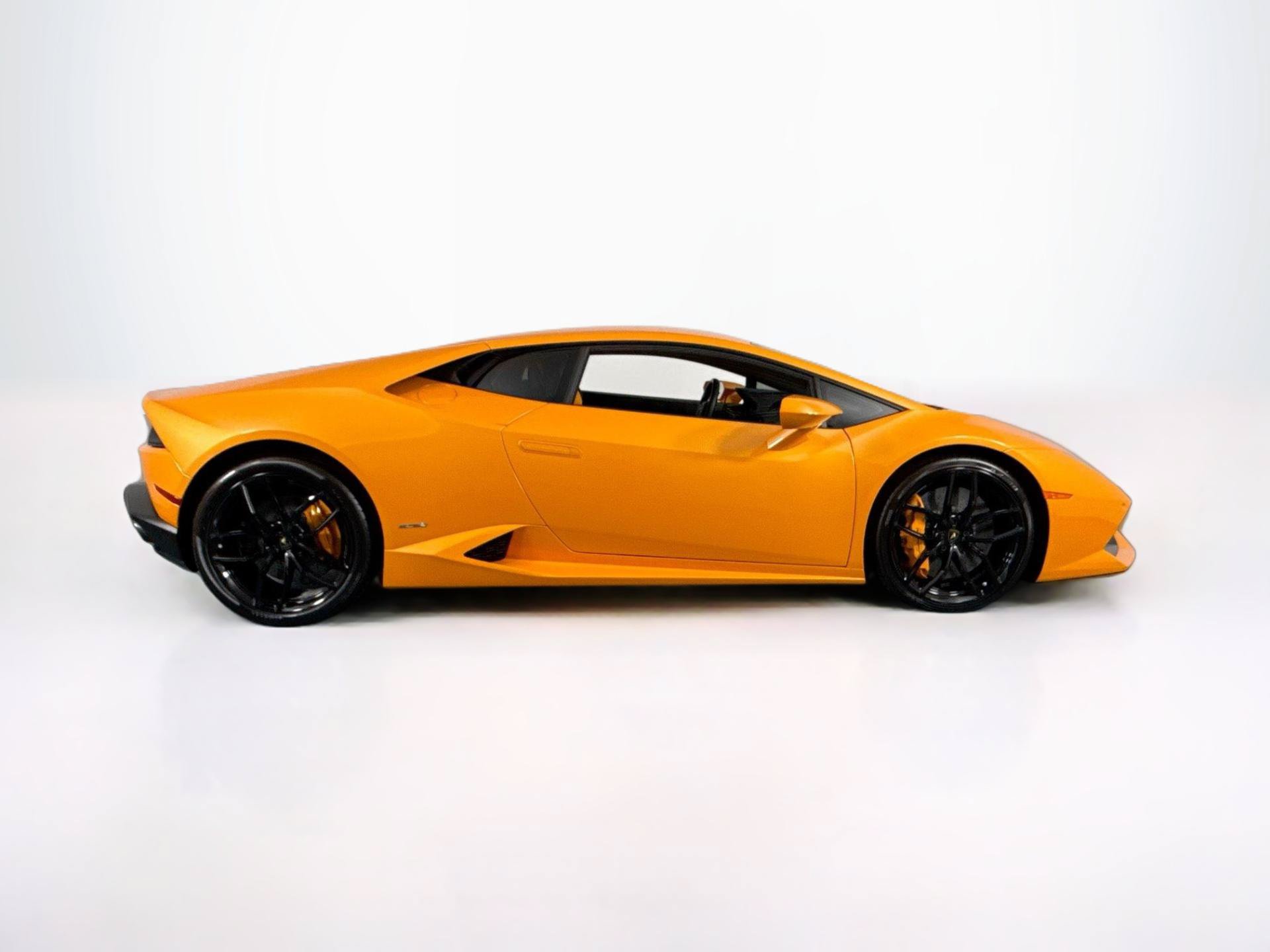 Used 2016 Lamborghini Huracan LP 610-4 AWD/4WD image 4