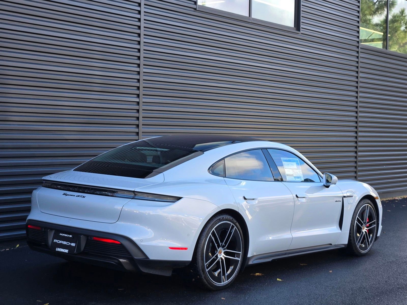 New 2026 Porsche Taycan GTS AWD/4WD image 7