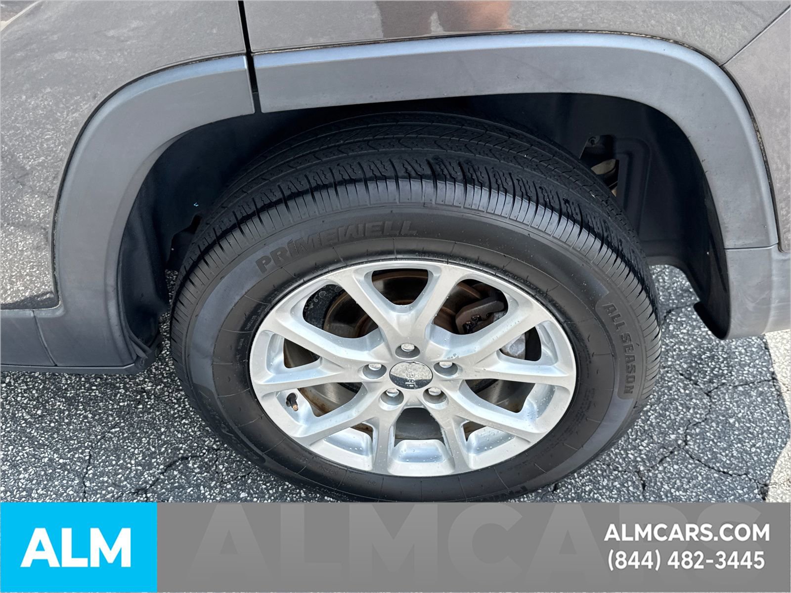 Used 2014 Jeep Cherokee Latitude image 23