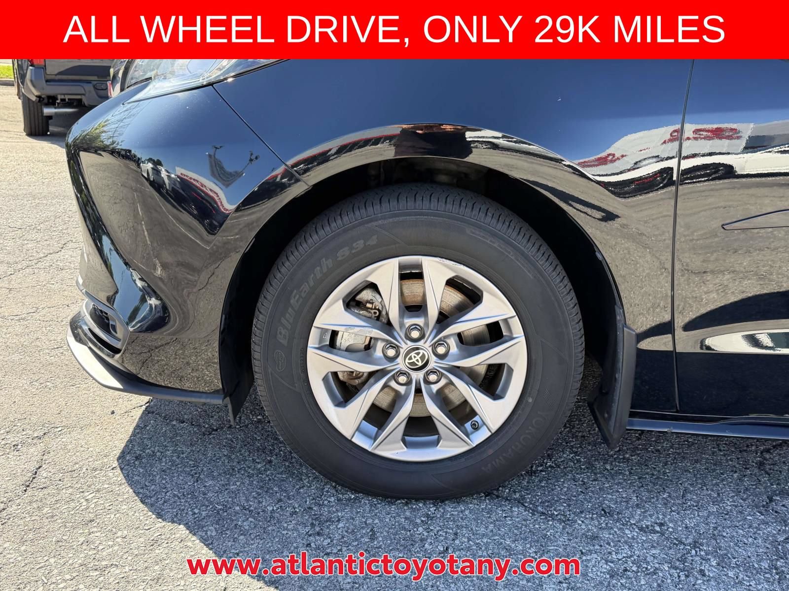 Used 2022 Toyota Sienna LE AWD/4WD image 11