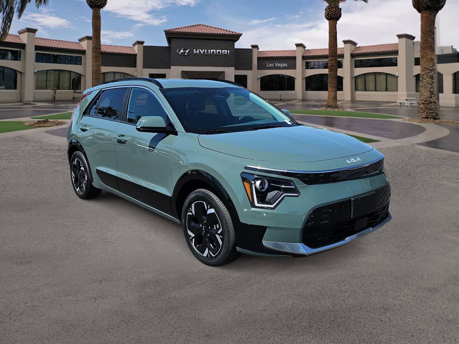 Used 2025 Kia Niro Wind FWD image 2