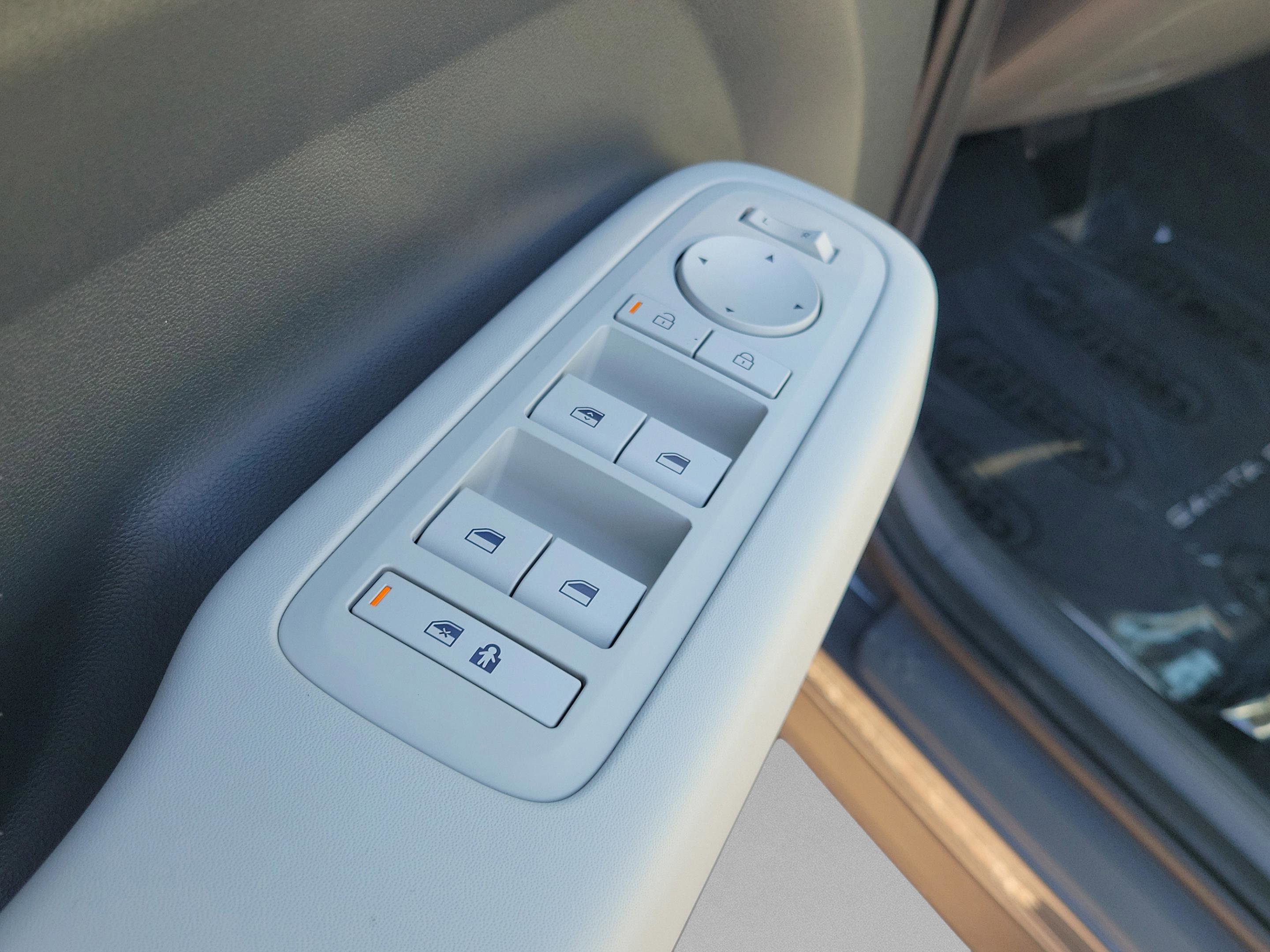 New 2026 Hyundai Santa Fe SE image 20