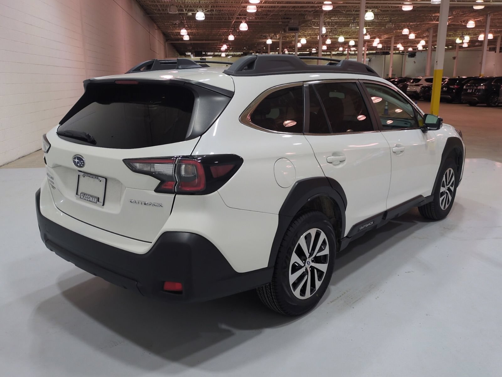 Certified 2024 Subaru Outback Premium AWD/4WD image 3
