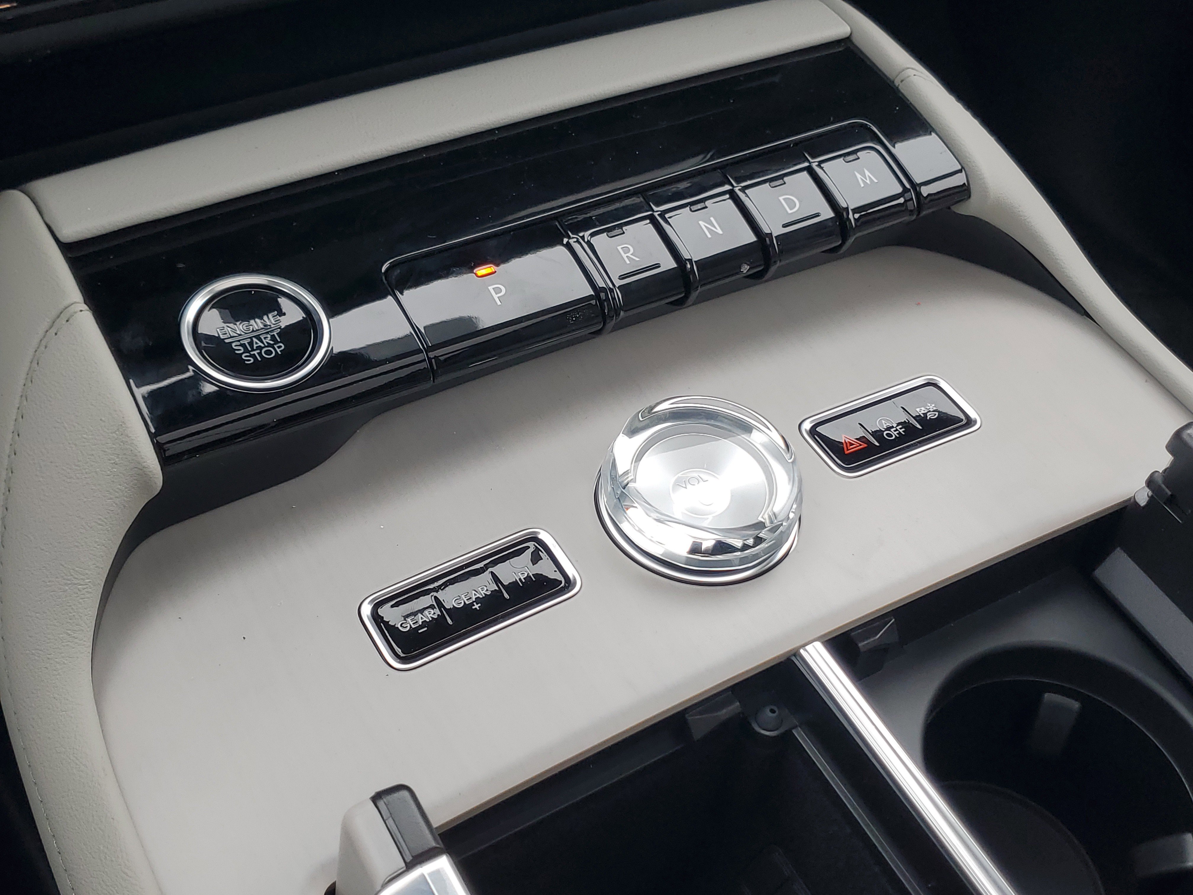 New 2026 Lincoln Navigator Reserve w/ Jet Appearance Package image 25