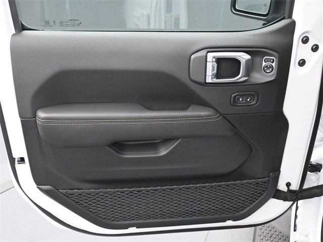 New 2026 Jeep Wrangler Sahara image 9