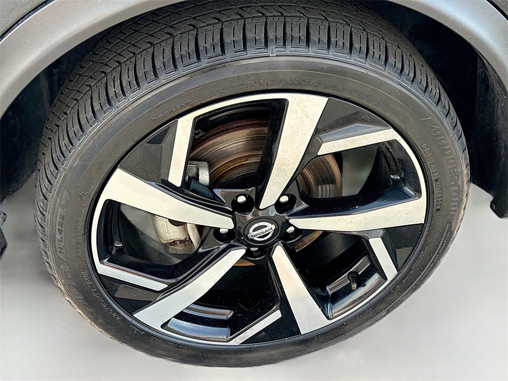 Used 2022 Nissan Rogue Sport SL w/ Premium Package image 32