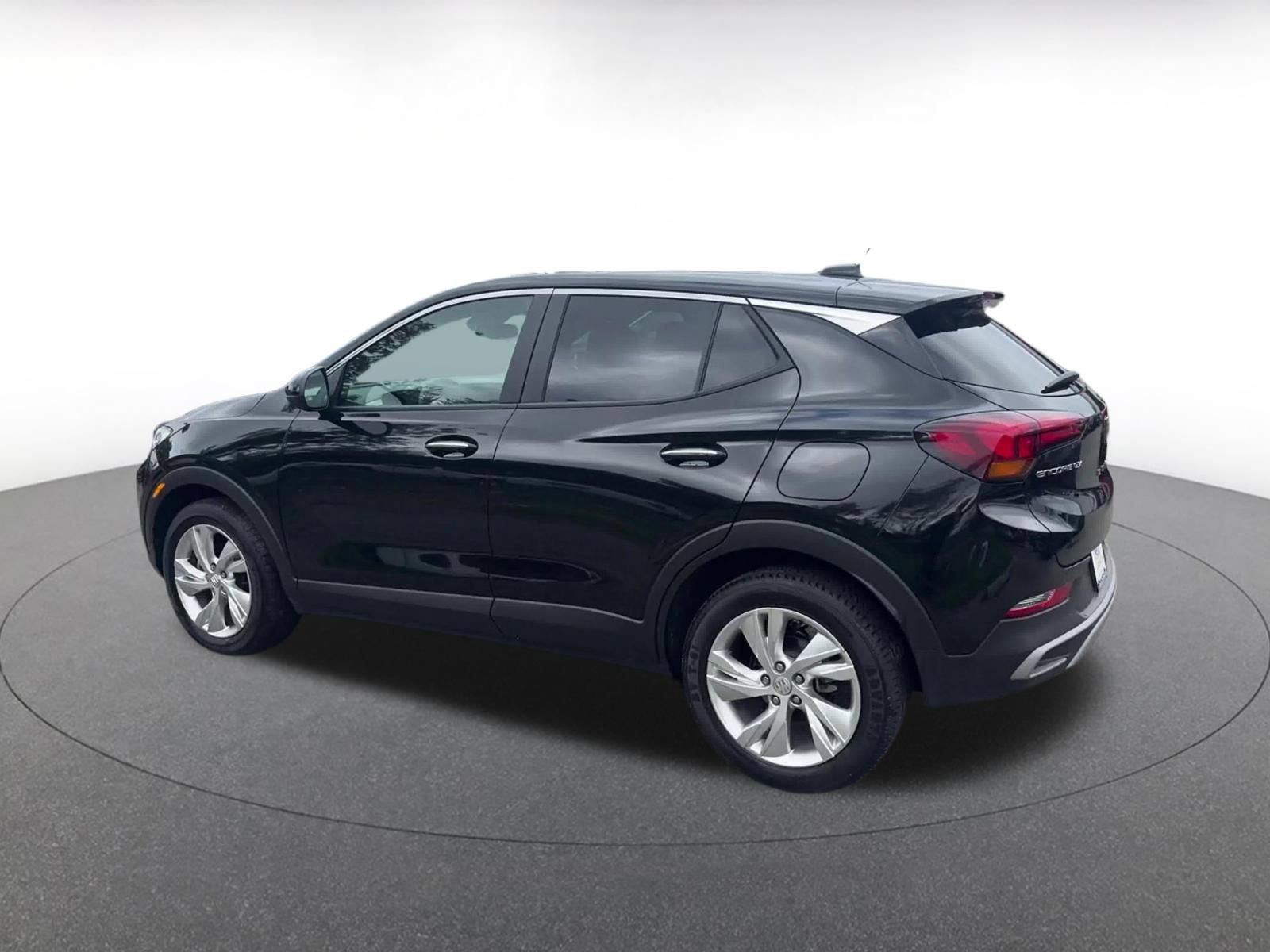 Used 2025 Buick Encore GX Preferred FWD image 9