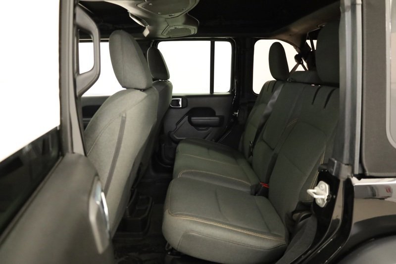 Used 2024 Jeep Wrangler Unlimited image 36