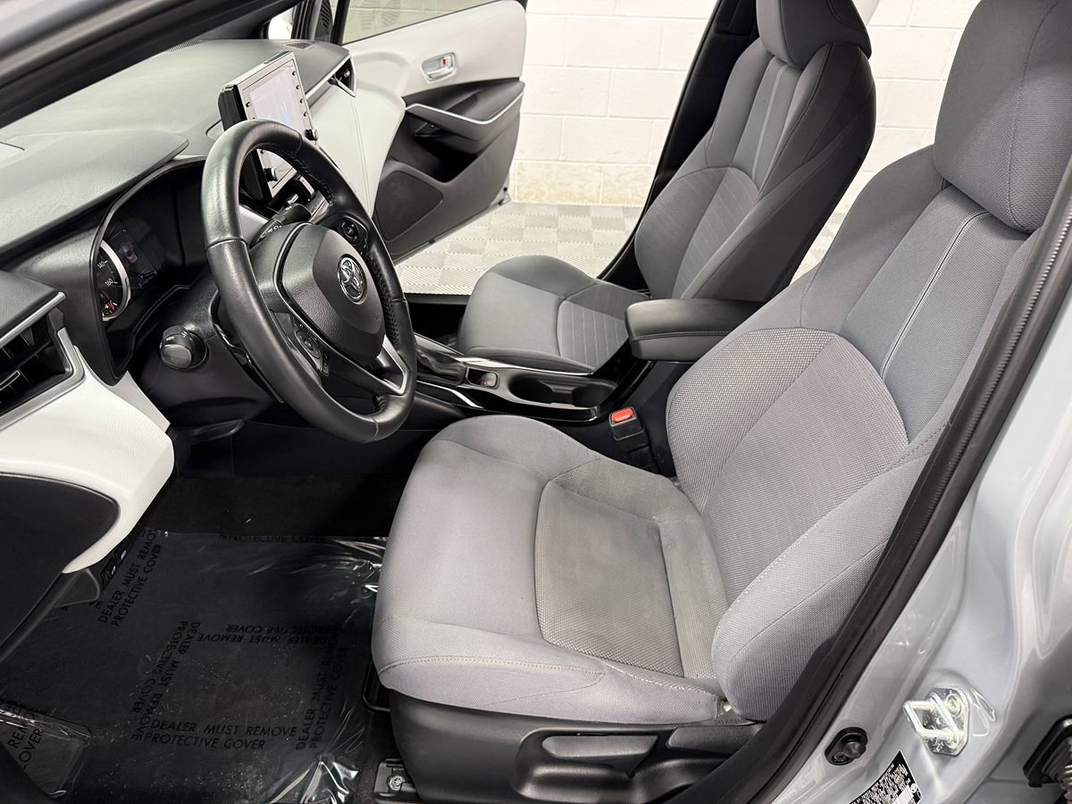Used 2022 Toyota Corolla SE w/ Carpet Mat Package (TMS) FWD image 14