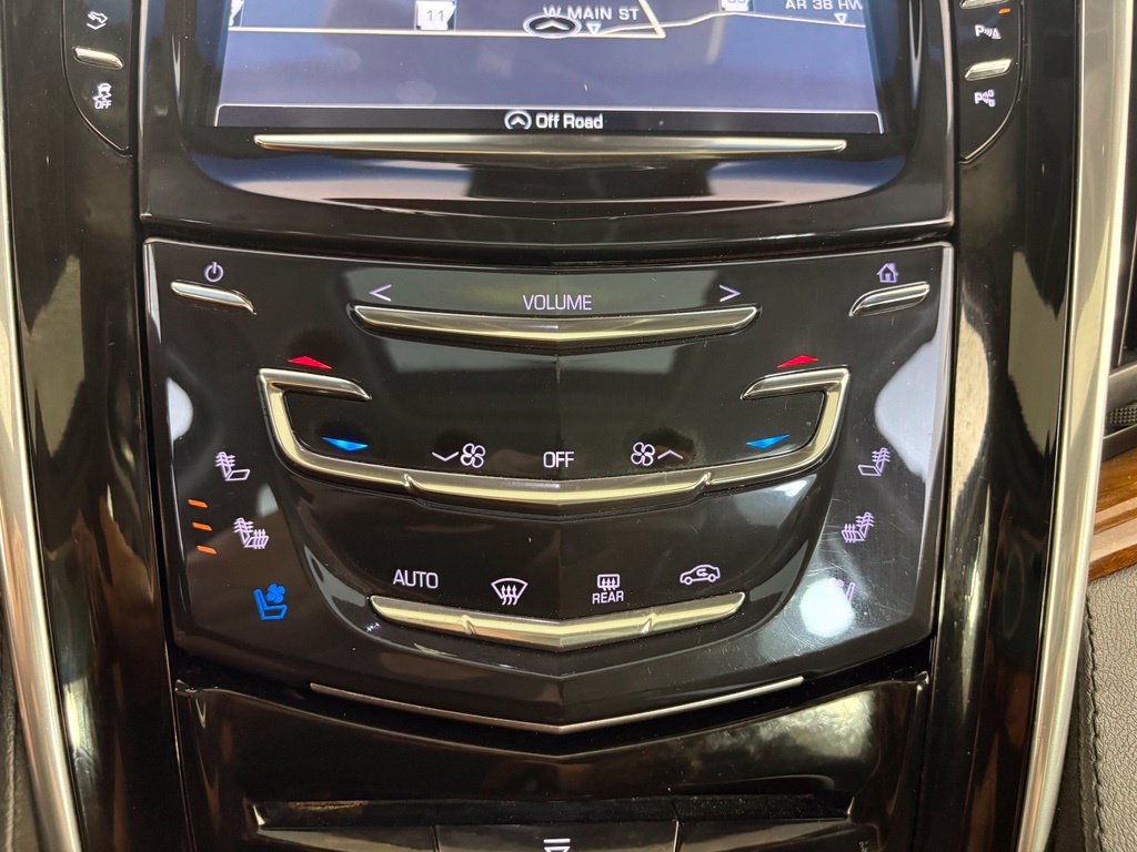 Used 2019 Cadillac Escalade Luxury AWD/4WD image 31