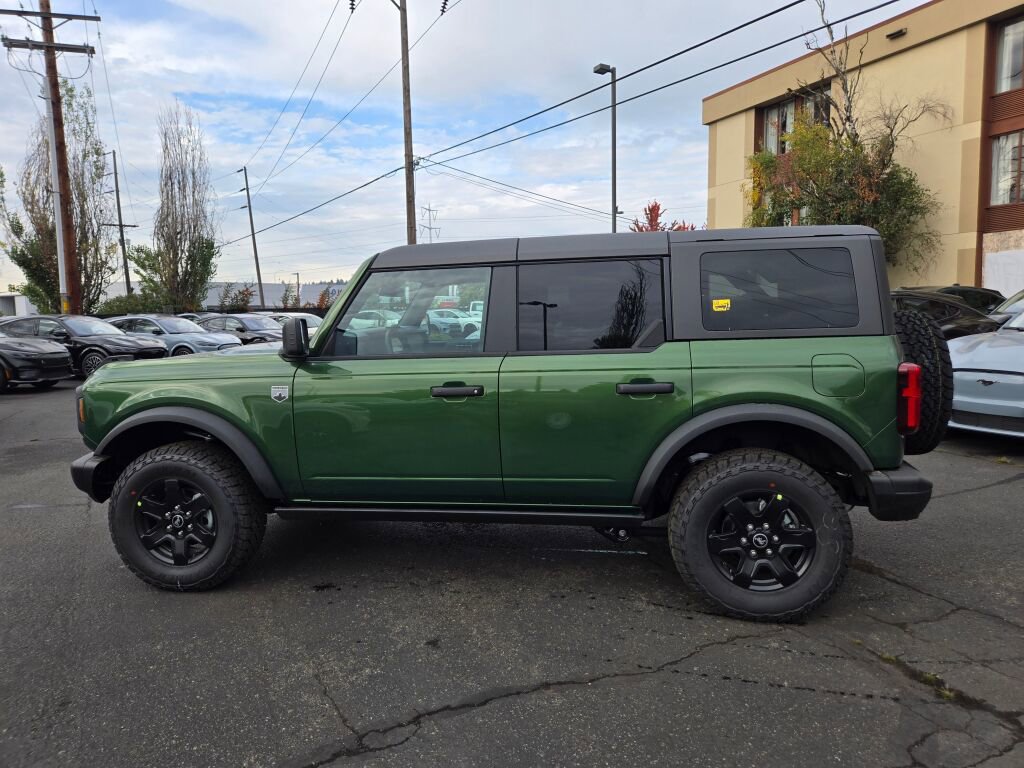 New 2025 Ford Bronco Big Bend w/ Black Diamond Package AWD/4WD image 8
