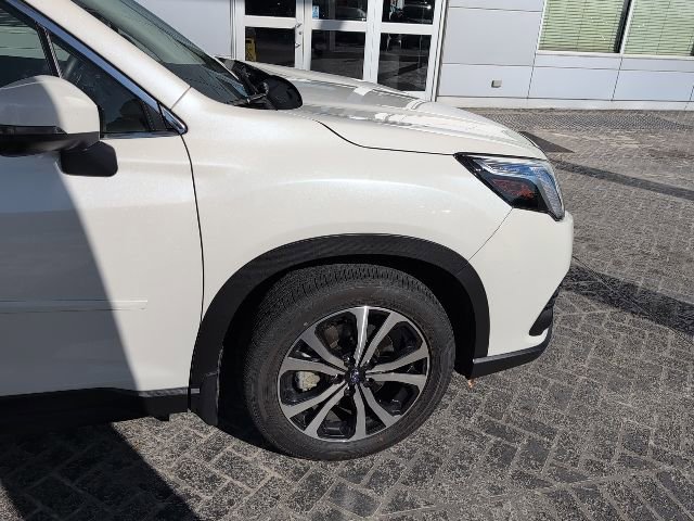 Used 2024 Subaru Forester Limited image 4