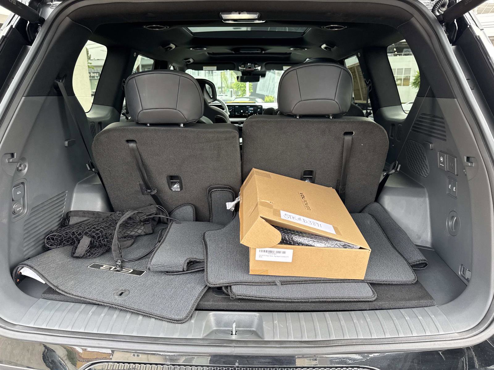 Used 2026 Kia EV9 Land w/ Nightfall Edition Package AWD/4WD image 5