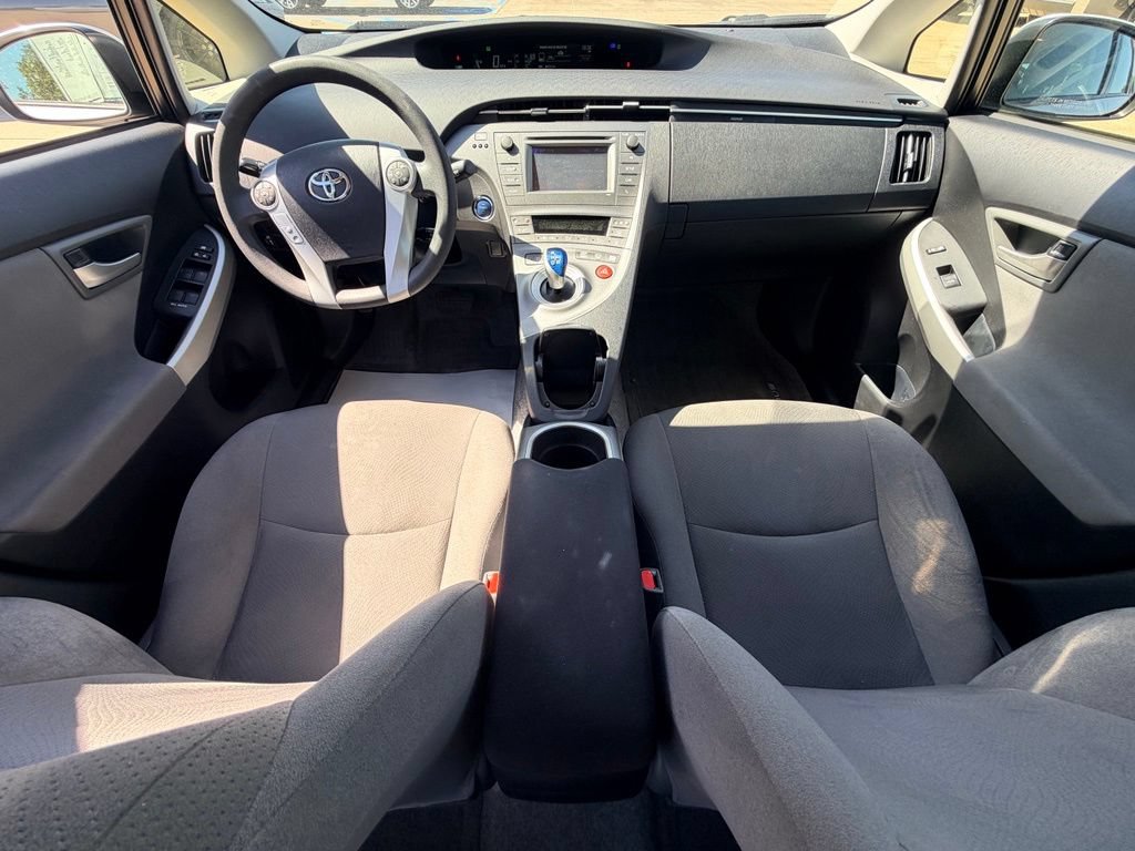 Used 2015 Toyota Prius Two FWD image 21