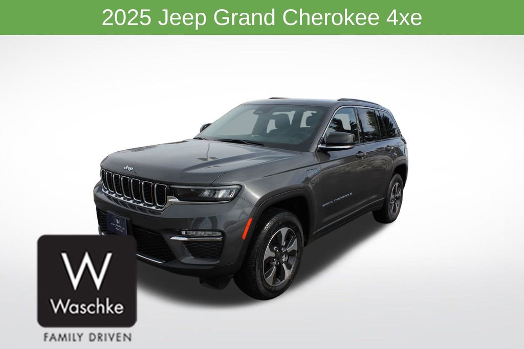 New 2025 Jeep Grand Cherokee Limited 4xe w/ Trailer Tow Package image 3