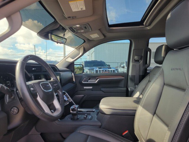 Used 2025 GMC Sierra 1500 Denali RWD image 12