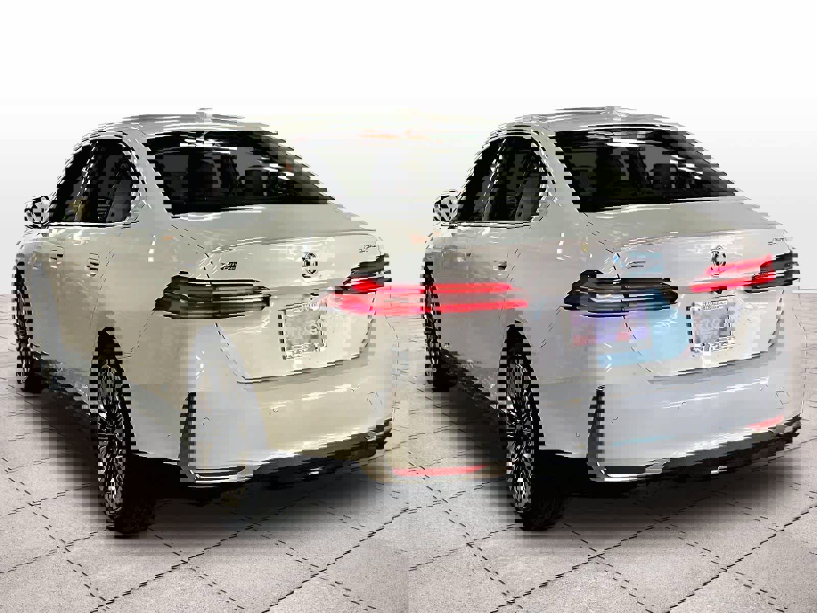 Certified 2024 BMW 530i xDrive image 13