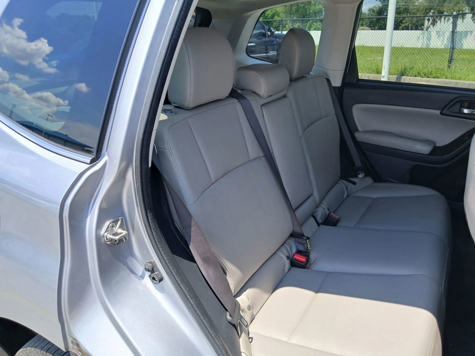 Used 2017 Subaru Forester 2.5i Limited image 45
