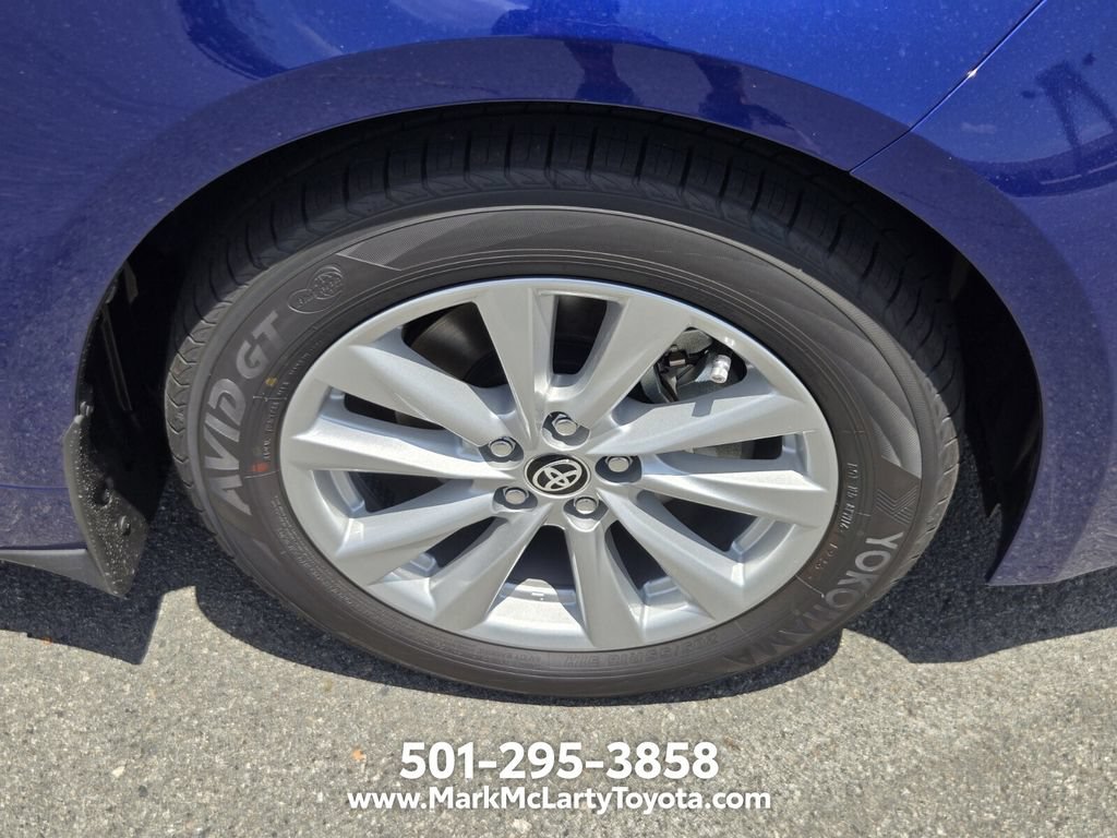 New 2026 Toyota Corolla SE FWD image 15