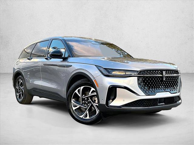 Used 2024 Lincoln Nautilus Premier w/ Jet Appearance Package image 12