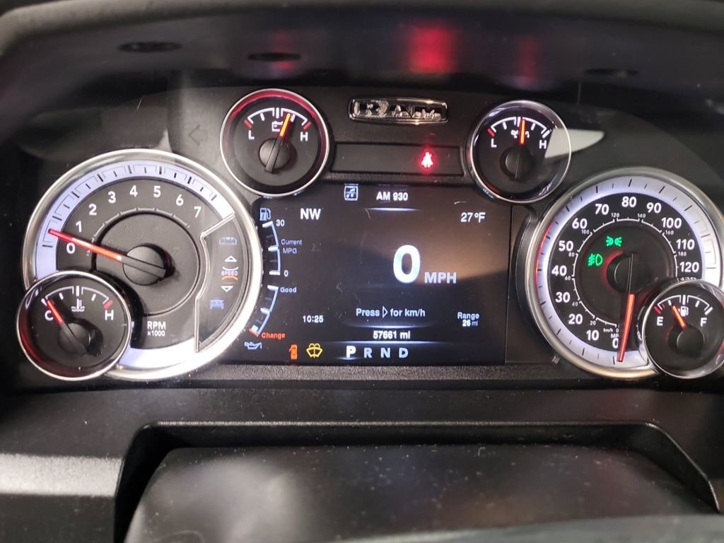 Used 2021 RAM 1500 Classic Warlock image 2