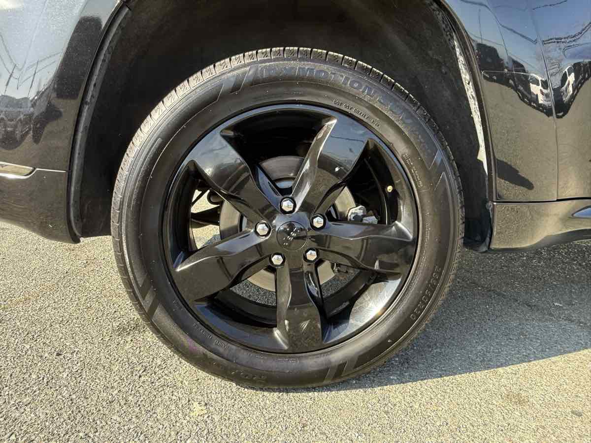 Used 2015 Jeep Grand Cherokee High Altitude image 28