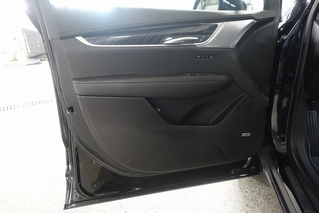 Used 2024 Cadillac XT6 Premium Luxury w/ LPO, Floor Liner Package image 9