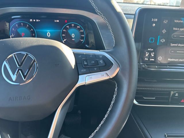 Certified 2025 Volkswagen Atlas Cross Sport SE image 20