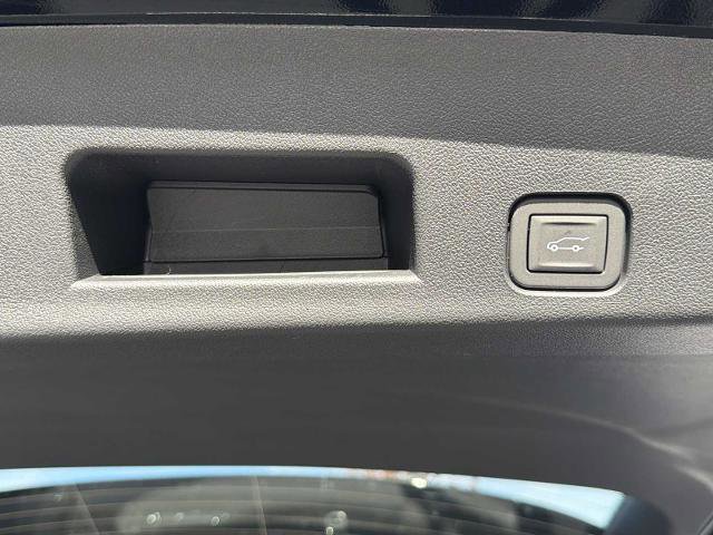 New 2026 GMC Acadia Elevation w/ Black Edition image 29