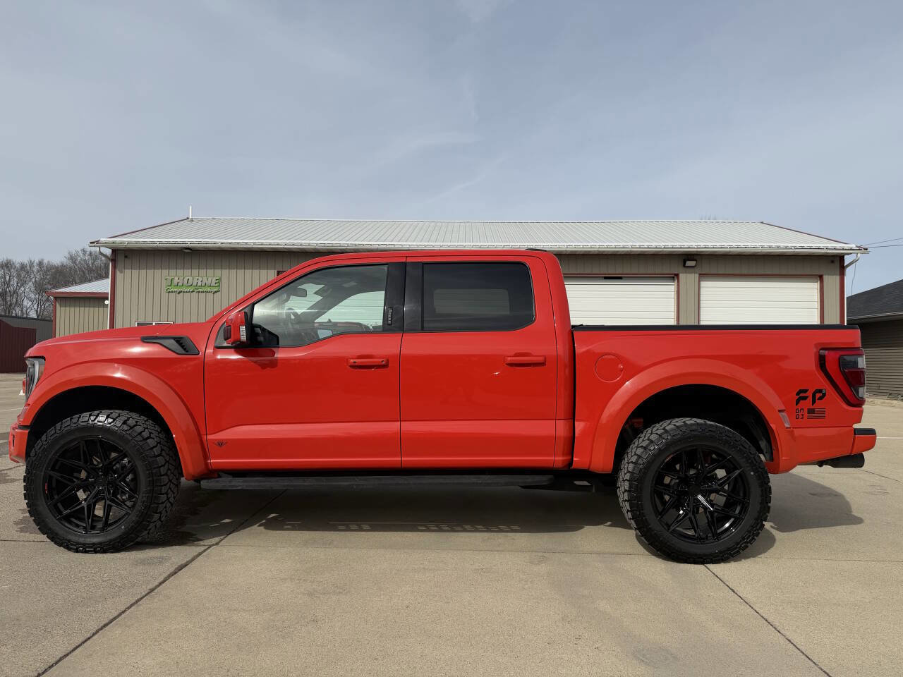 Used 2023 Ford F150 Raptor image 2