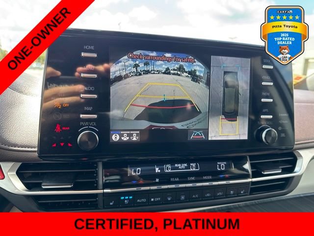 Used 2023 Toyota Sienna Platinum FWD image 25