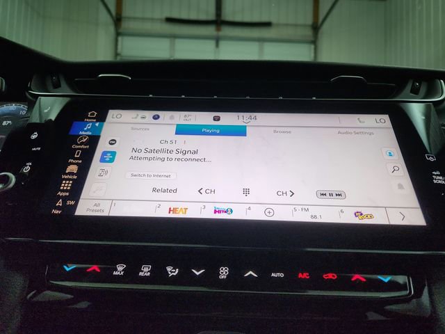 New 2026 Jeep Grand Cherokee Altitude AWD/4WD image 30