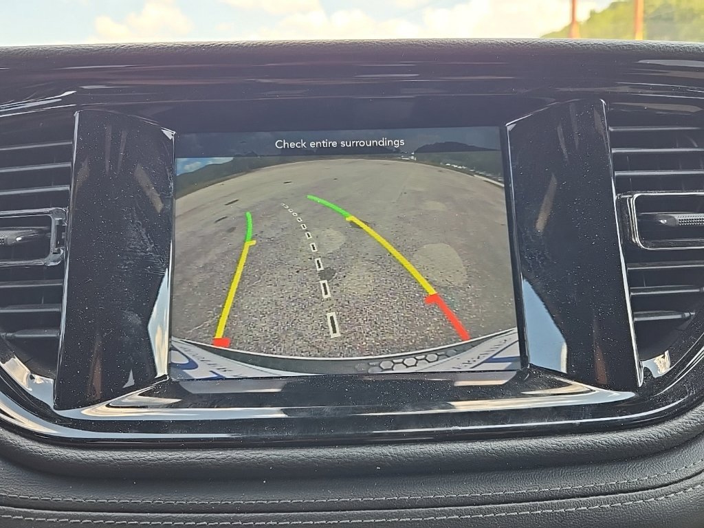 Used 2022 Dodge Durango GT RWD image 6
