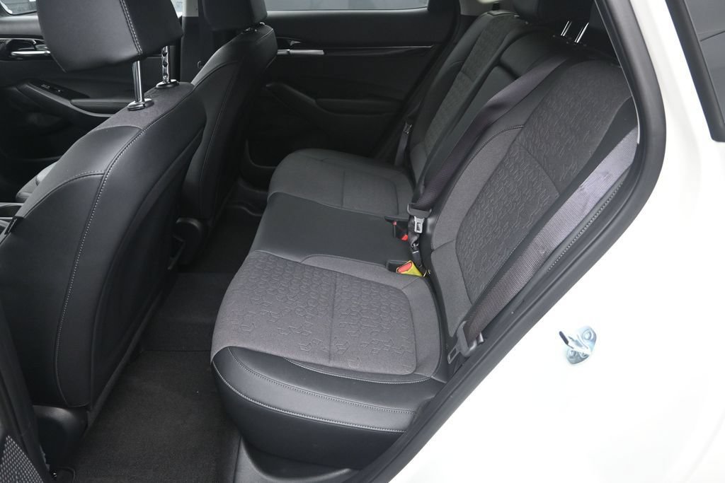 Certified 2026 Kia Seltos S FWD image 28