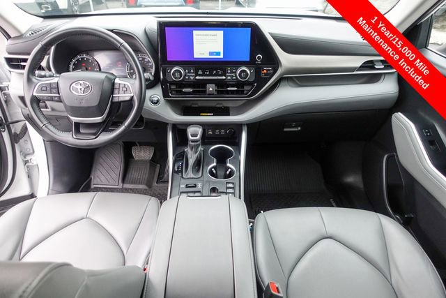 Certified 2023 Toyota Highlander XLE image 4