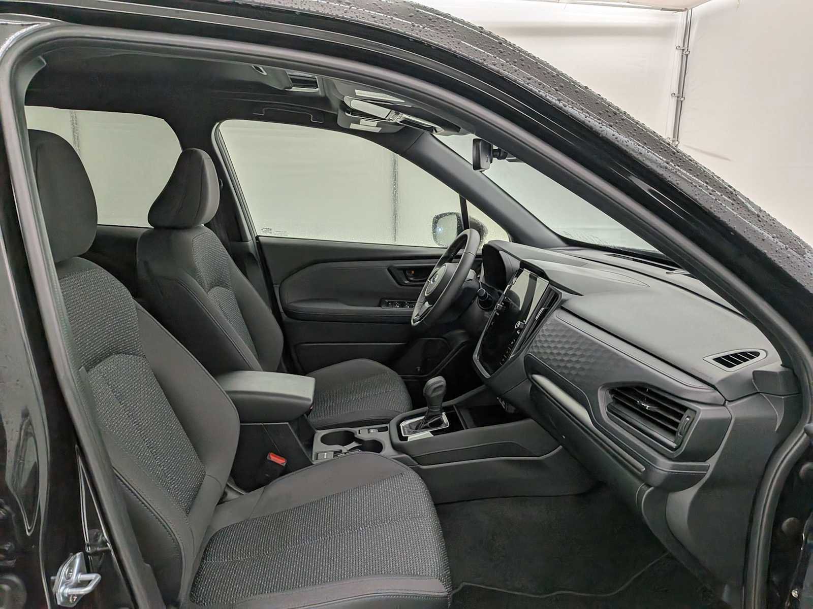 Used 2025 Subaru Forester Premium w/ Convenience Package #2 image 23