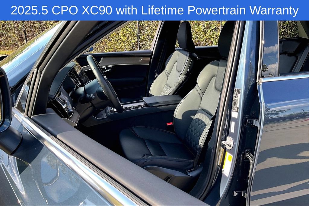 Certified 2025 Volvo XC90 B6 Plus AWD/4WD image 33