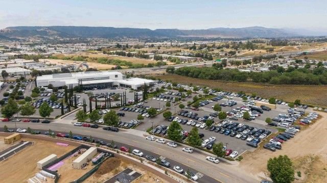 New 2024 Mercedes-Benz CLE 300 4MATIC Coupe image 40