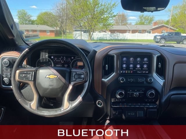 Used 2022 Chevrolet Silverado 1500 High Country w/ Technology Package AWD/4WD image 3