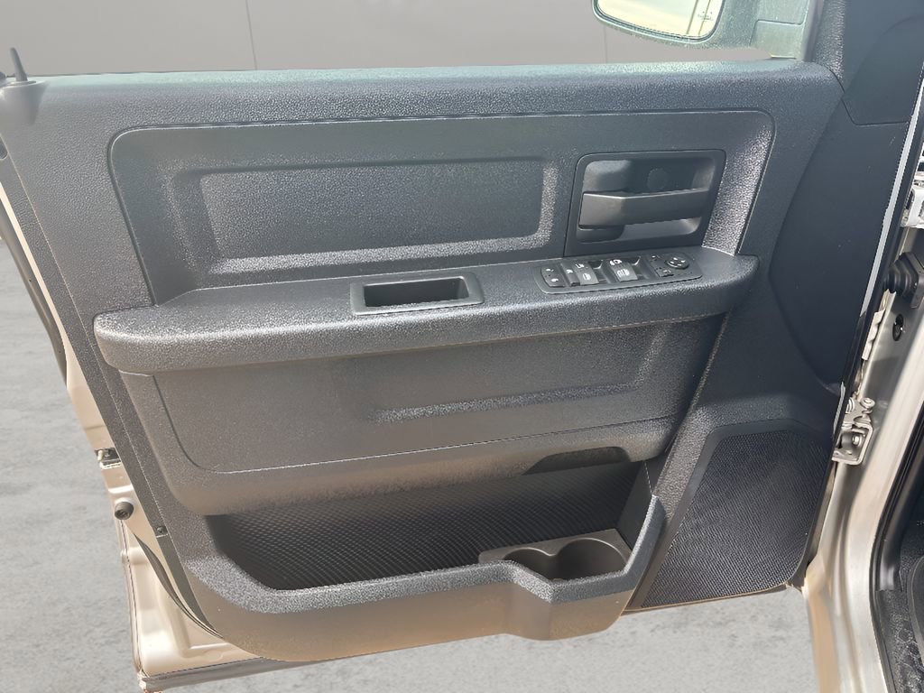 Used 2016 RAM 1500 Tradesman w/ Popular Equipment Group image 27