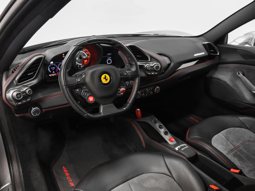Certified 2018 Ferrari 488 GTB RWD image 68