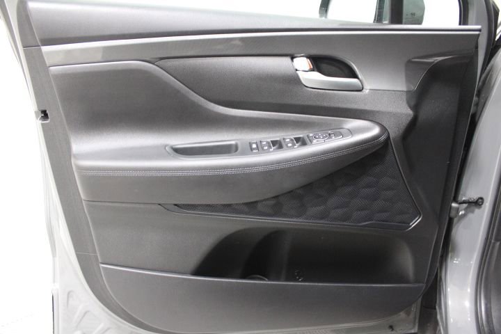Used 2022 Hyundai Santa Fe SEL image 17
