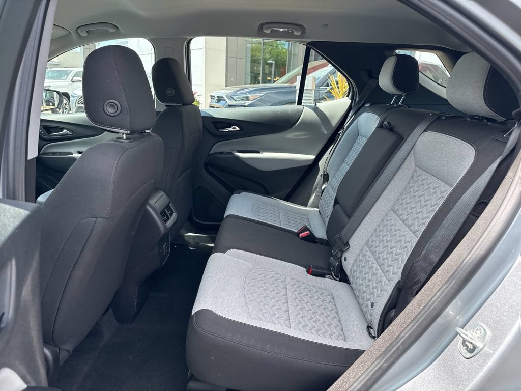 Used 2023 Chevrolet Equinox LS AWD/4WD image 14