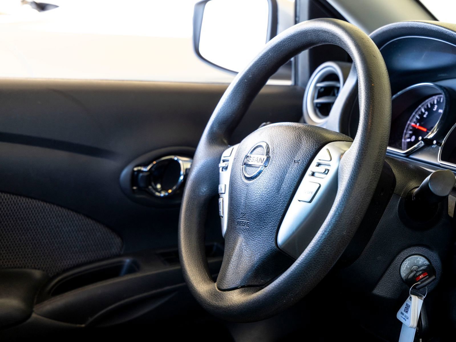 Used 2016 Nissan Versa SV FWD image 25