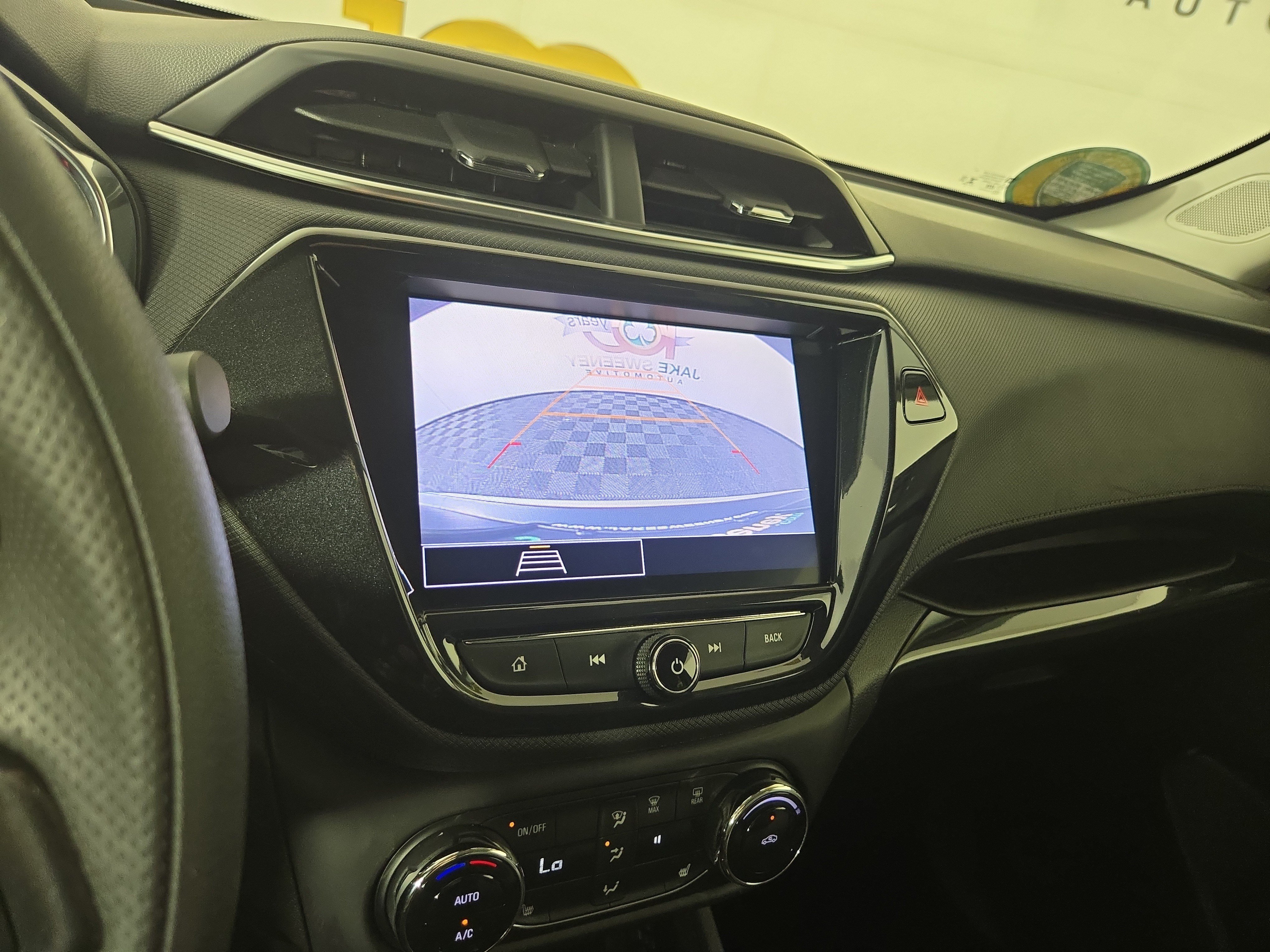 Used 2023 Chevrolet TrailBlazer LT w/ Convenience Package FWD image 22