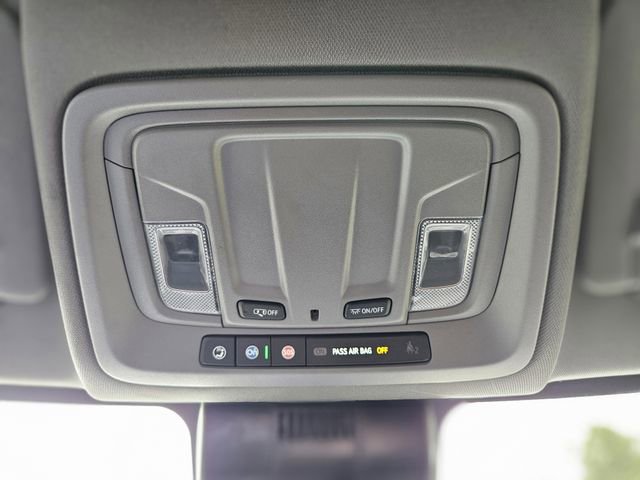 Used 2025 Chevrolet Silverado 1500 LT image 26