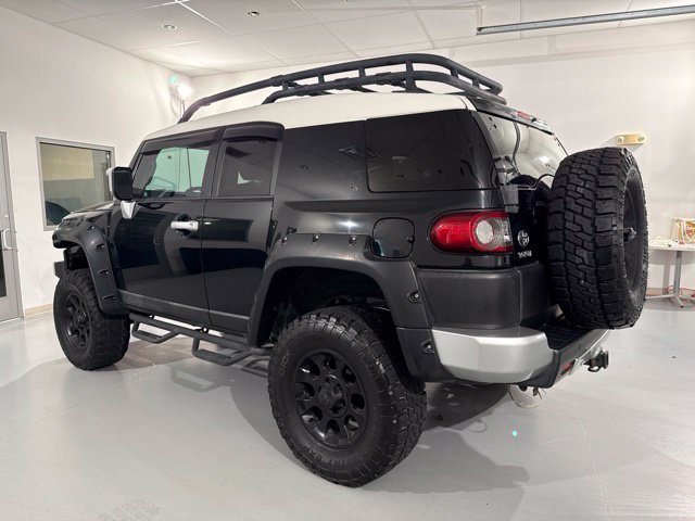 Used 2012 Toyota FJ Cruiser 4WD w/ Upgrade Pkg image 6