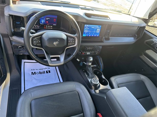 Used 2021 Ford Bronco Black Diamond w/ Sasquatch Package image 13